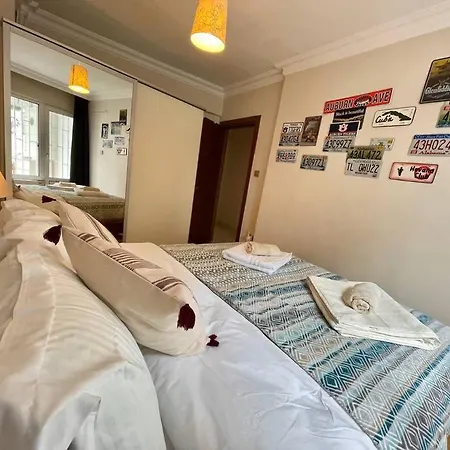 アパート Bright Cozy Stacked Ideally Located N Kadikoy